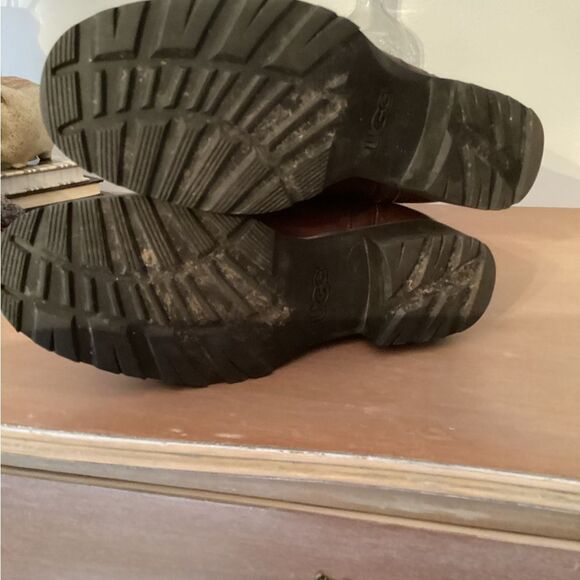 UGG BELLEVUE II SIZE 10 CONVERTIBLE BROWN LEATHER SHERPA LINED BOOTS - Picture 13 of 14